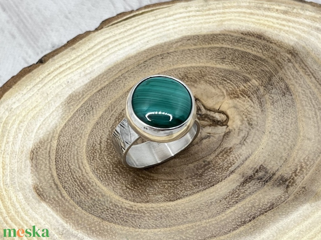 Ezüst gyűrű malachittal - ékszer - gyűrű - szoliter gyűrű - Meska.hu