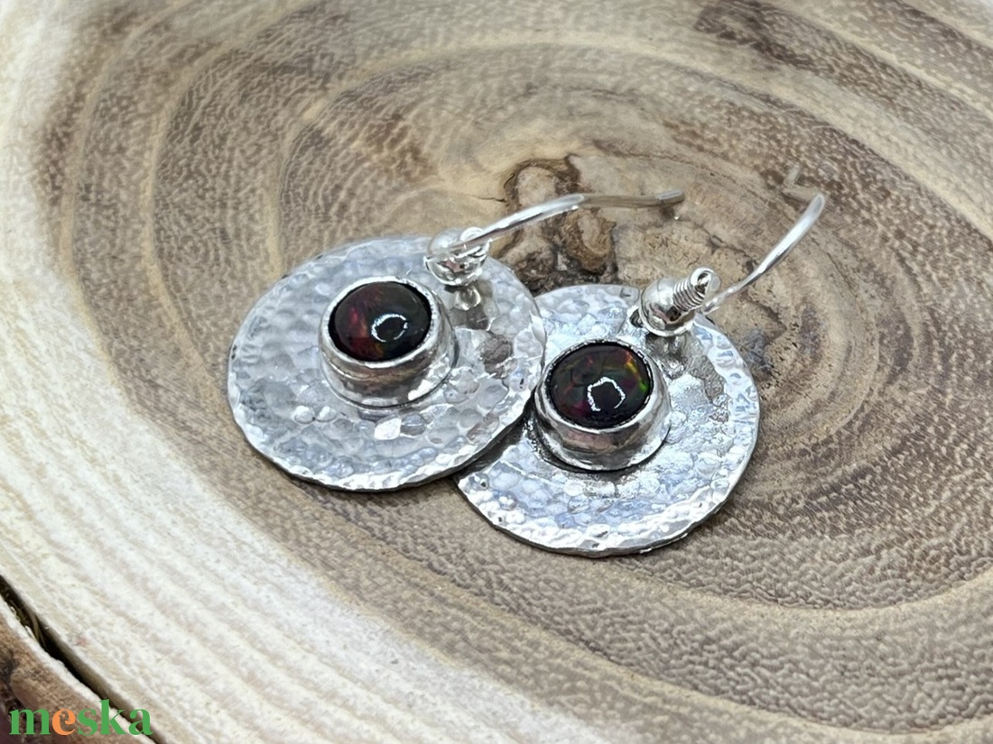 Fekete opál ezüst fülbevaló - ékszer - fülbevaló - lógó fülbevaló - Meska.hu