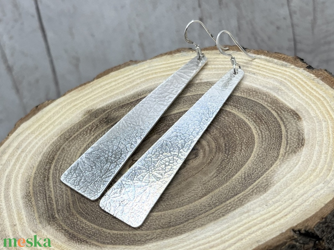 Virág mintás ezüst fülbevaló - ékszer - fülbevaló - lógó fülbevaló - Meska.hu