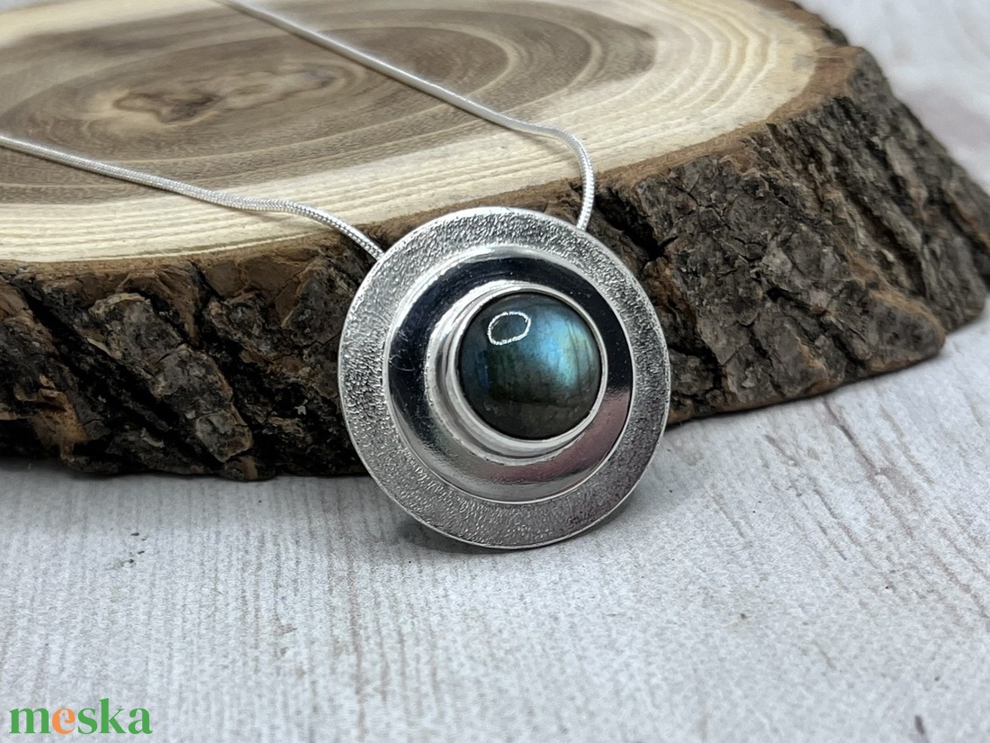 Labradorit ezüst nyaklánc - ékszer - nyaklánc - medál - Meska.hu