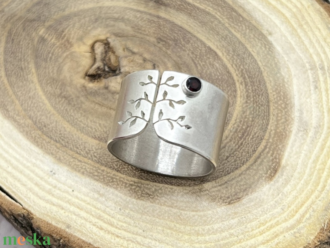 Tavaszi fa ezüst gyűrű gránáttal - ékszer - gyűrű - statement gyűrű - Meska.hu