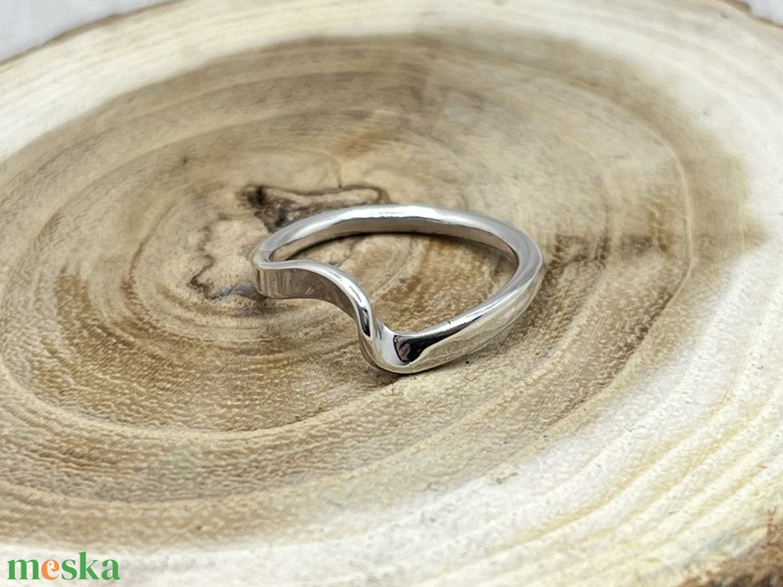 Hullám ezüst gyűrű  - ékszer - gyűrű - fonódó gyűrű - Meska.hu