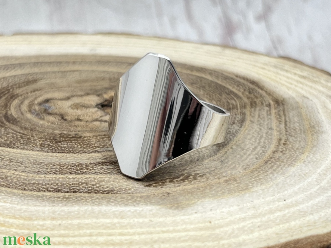 Modern ezüst gyűrű  - ékszer - gyűrű - statement gyűrű - Meska.hu