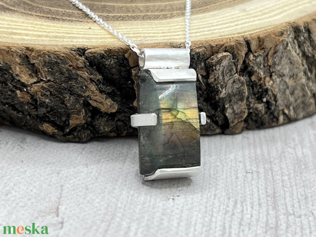 Labradorit ezüst nyaklánc - ékszer - nyaklánc - medál - Meska.hu