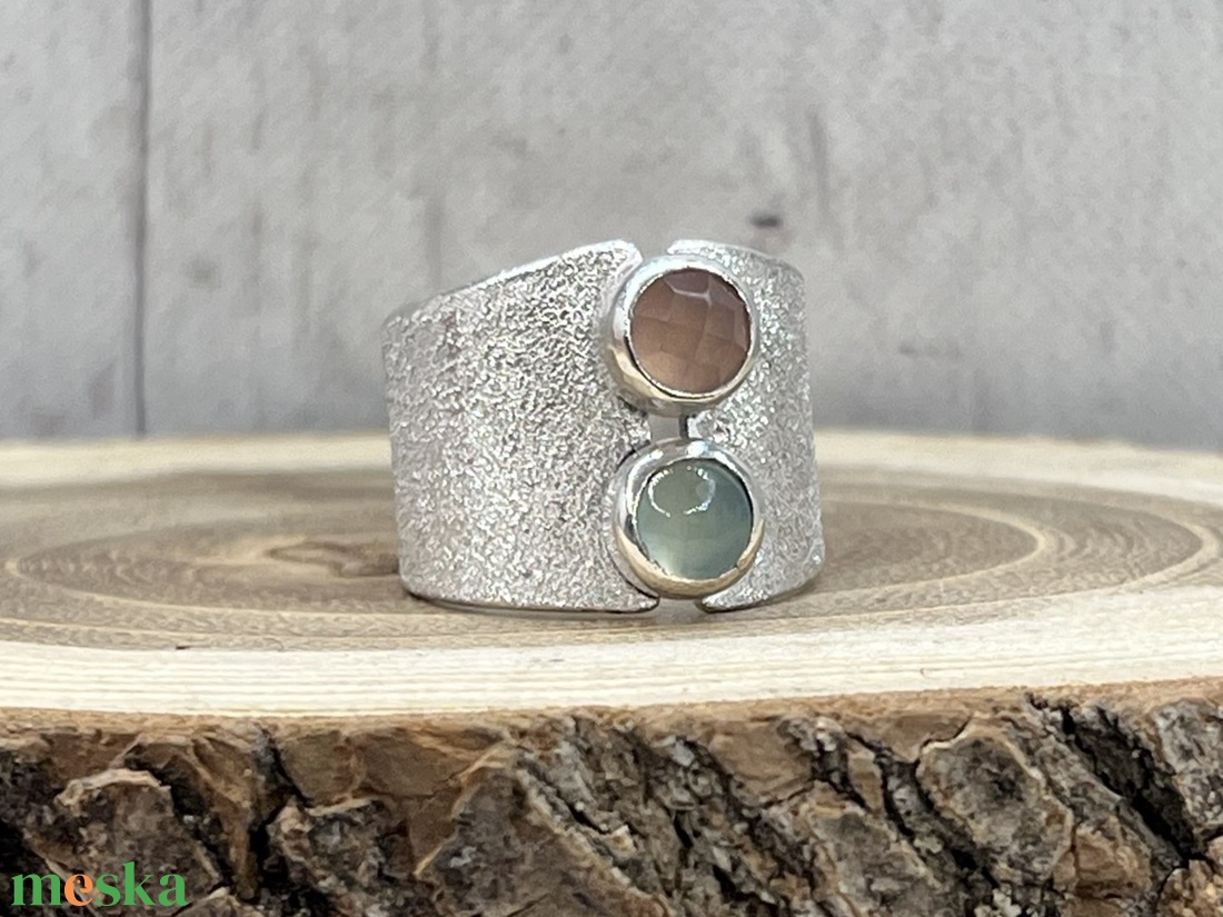 Kalcedon ezüst gyűrű  - ékszer - gyűrű - szoliter gyűrű - Meska.hu