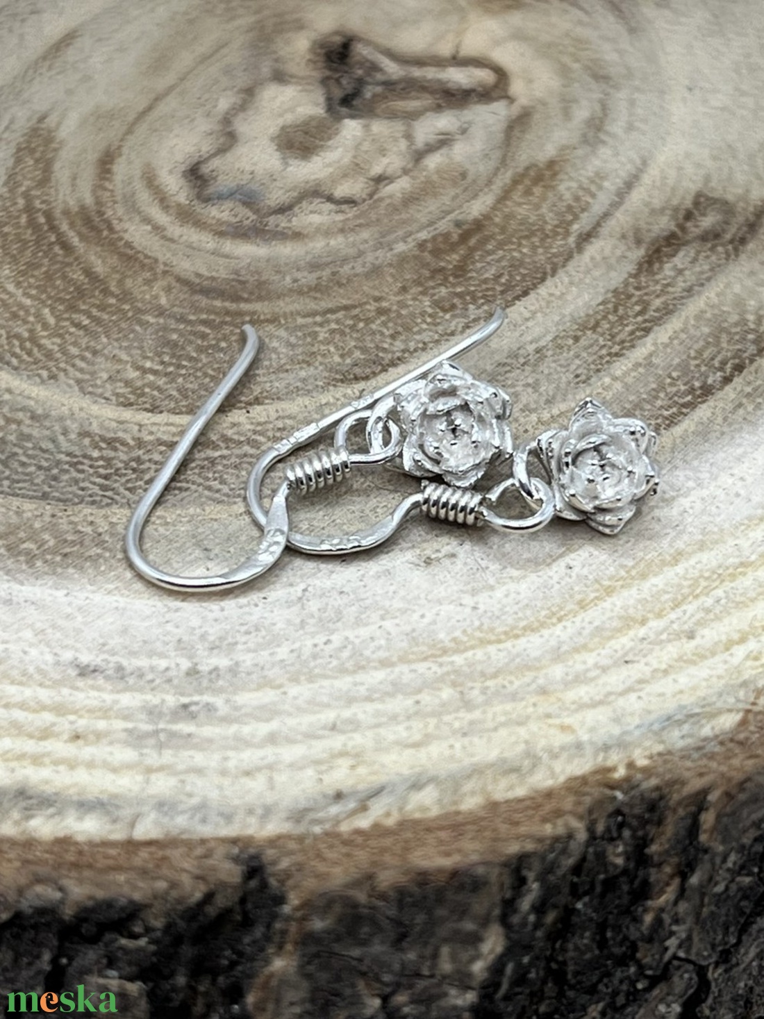 Kövirózsa ezüst fülbevaló - ékszer - fülbevaló - lógó fülbevaló - Meska.hu