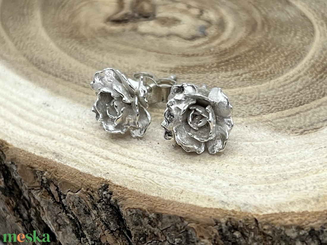 Szellőrózsa ezüst fülbevaló - ékszer - fülbevaló - pötty fülbevaló - Meska.hu