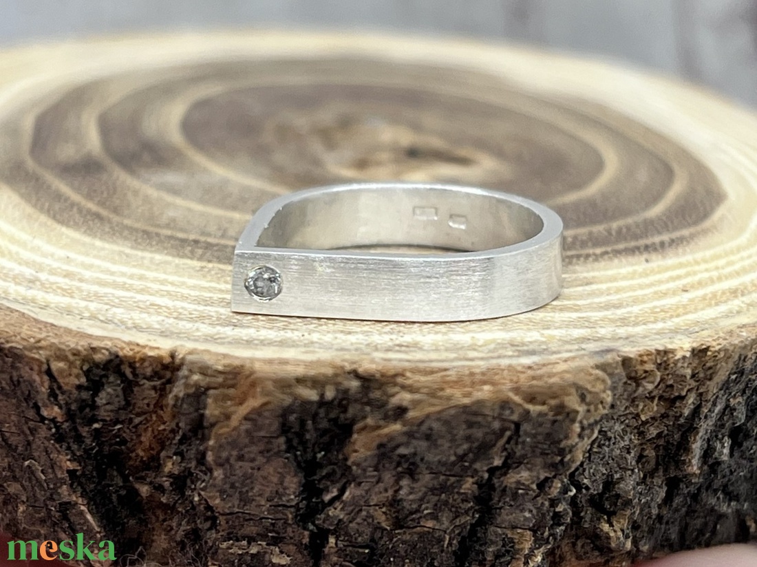 Ezüst gyűrű topázzal - ékszer - gyűrű - szoliter gyűrű - Meska.hu