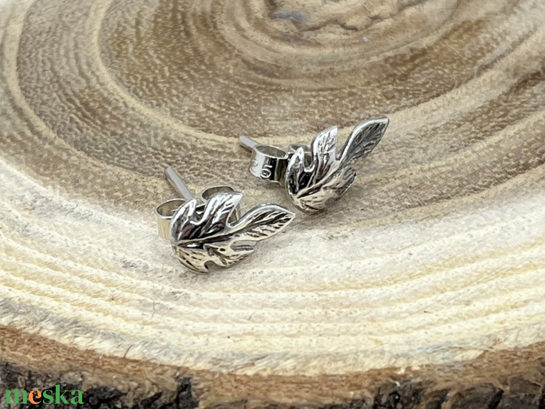 Levél ezüst bedugós fülbevaló  - ékszer - fülbevaló - pötty fülbevaló - Meska.hu