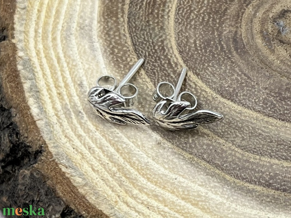 Levél ezüst bedugós fülbevaló  - ékszer - fülbevaló - pötty fülbevaló - Meska.hu