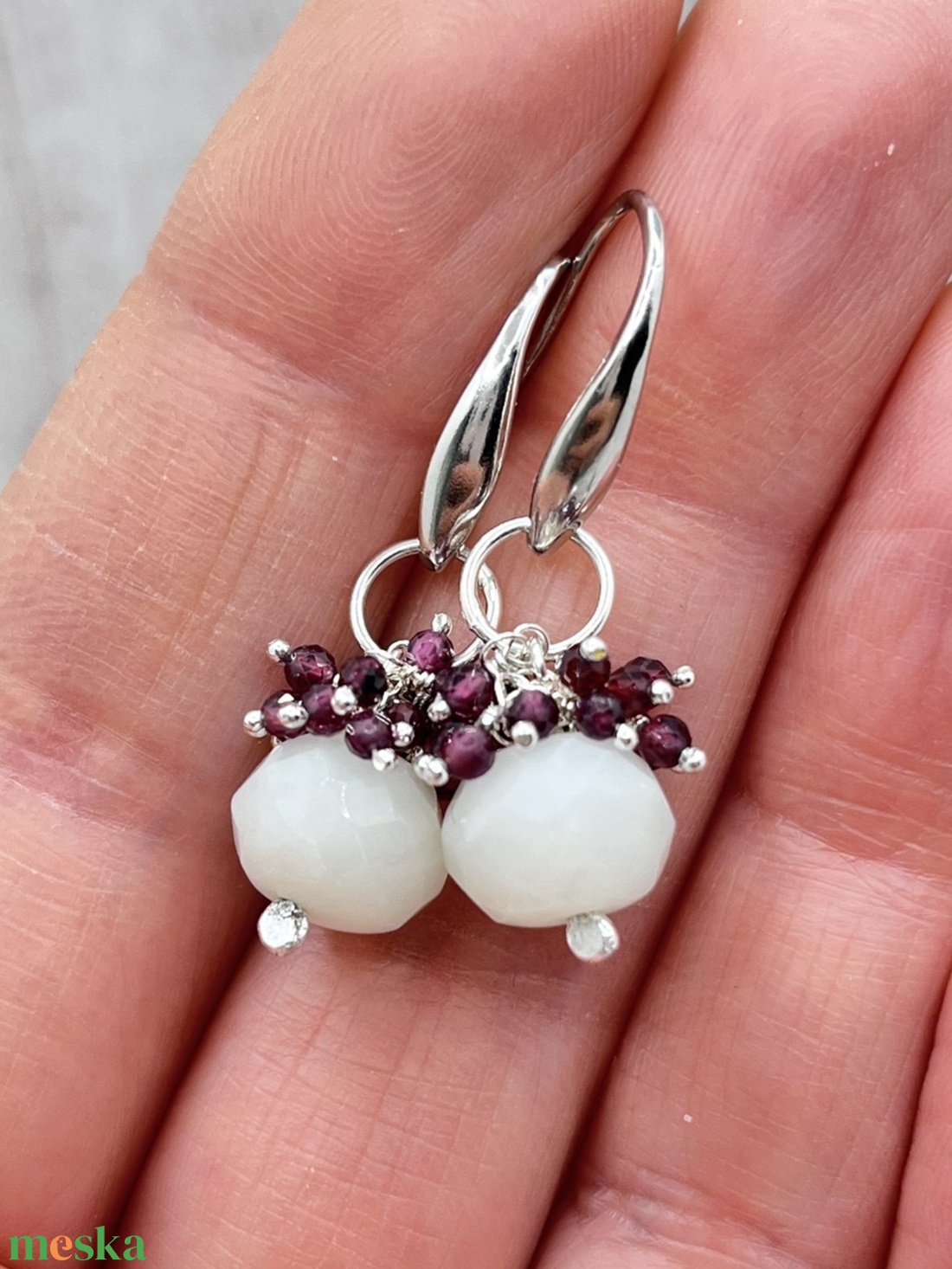 Jáde-gránát ezüst fülbevaló - ékszer - fülbevaló - lógó fülbevaló - Meska.hu