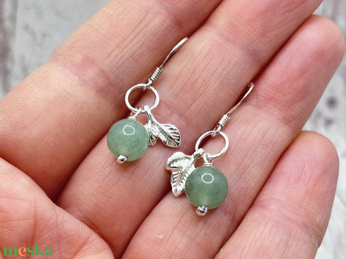 Aventurin ezüst fülbevaló levélkével - ékszer - fülbevaló - lógó fülbevaló - Meska.hu