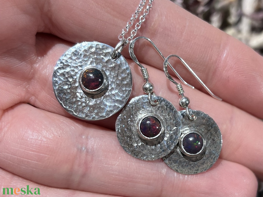 Fekete opál ezüst fülbevaló és medál szett - ékszer - nyaklánc - medálos nyaklánc - Meska.hu