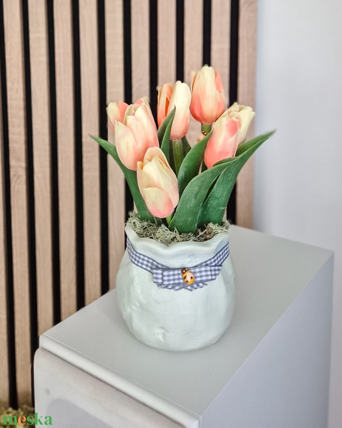 Tavaszi színes tulipános váza - dekoráció - otthon & életmód - dekoráció - asztal és polc dekoráció - asztaldísz - Meska.hu