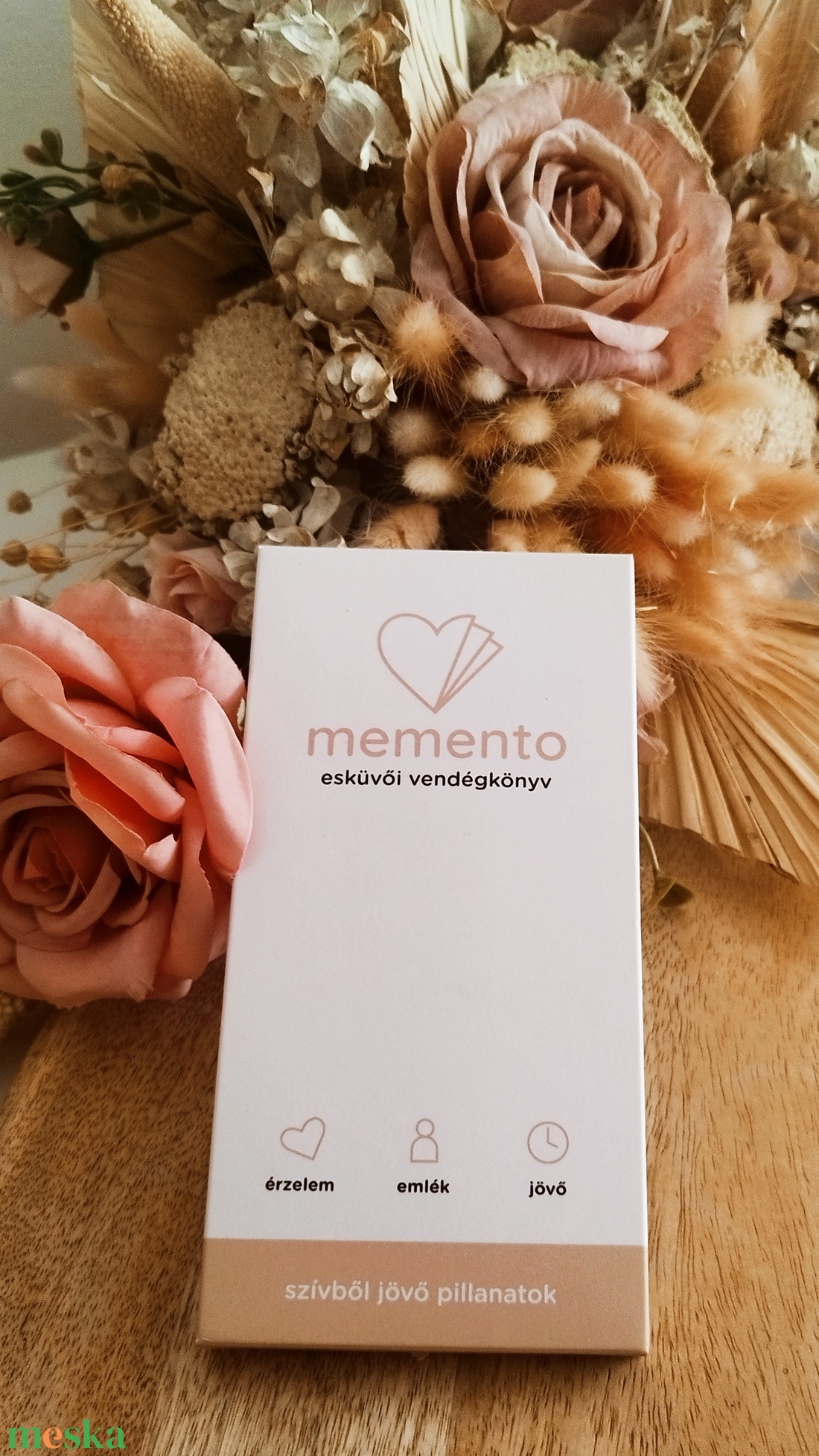 Memento esküvői vendégkönyv - kreatív emlékkártyák kérdésekkel - esküvő - emlék & ajándék - vendégkönyv - Meska.hu Memento esküvői vendégkönyv - kreatív emlékkártyák kérdésekkel - esküvő - emlék & ajándék - vendégkönyv - Meska.hu