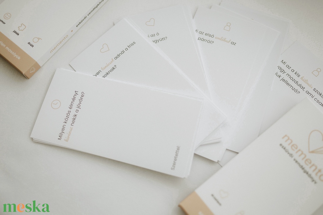 Memento esküvői vendégkönyv - kreatív emlékkártyák kérdésekkel - esküvő - emlék & ajándék - vendégkönyv - Meska.hu