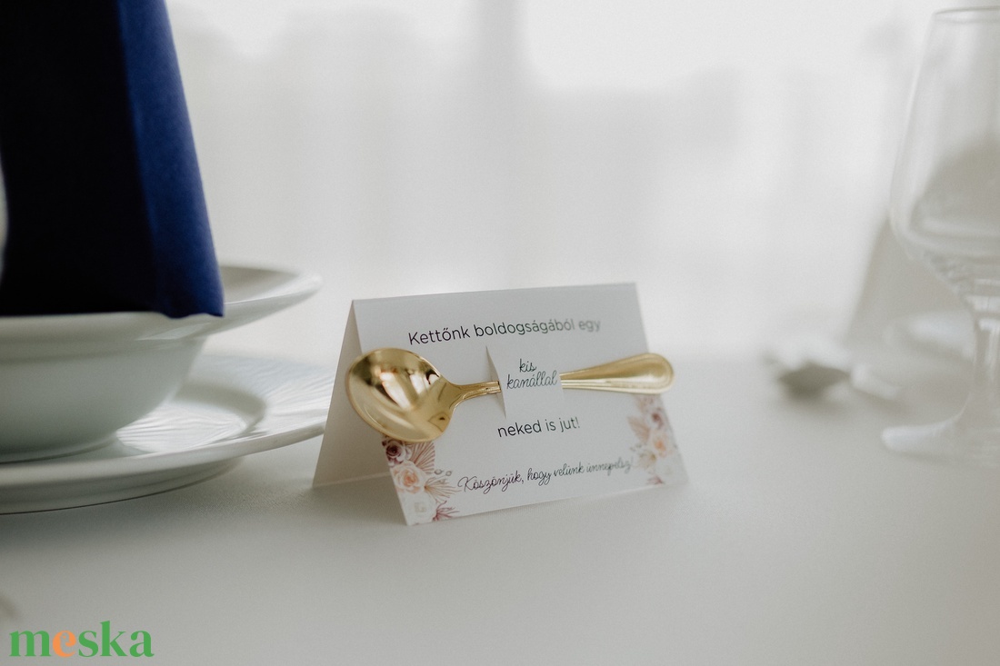 Esküvői ültetőkártya köszönőajándékkal - esküvő - emlék & ajándék - köszönőajándék - Meska.hu Esküvői ültetőkártya köszönőajándékkal - esküvő - emlék & ajándék - köszönőajándék - Meska.hu