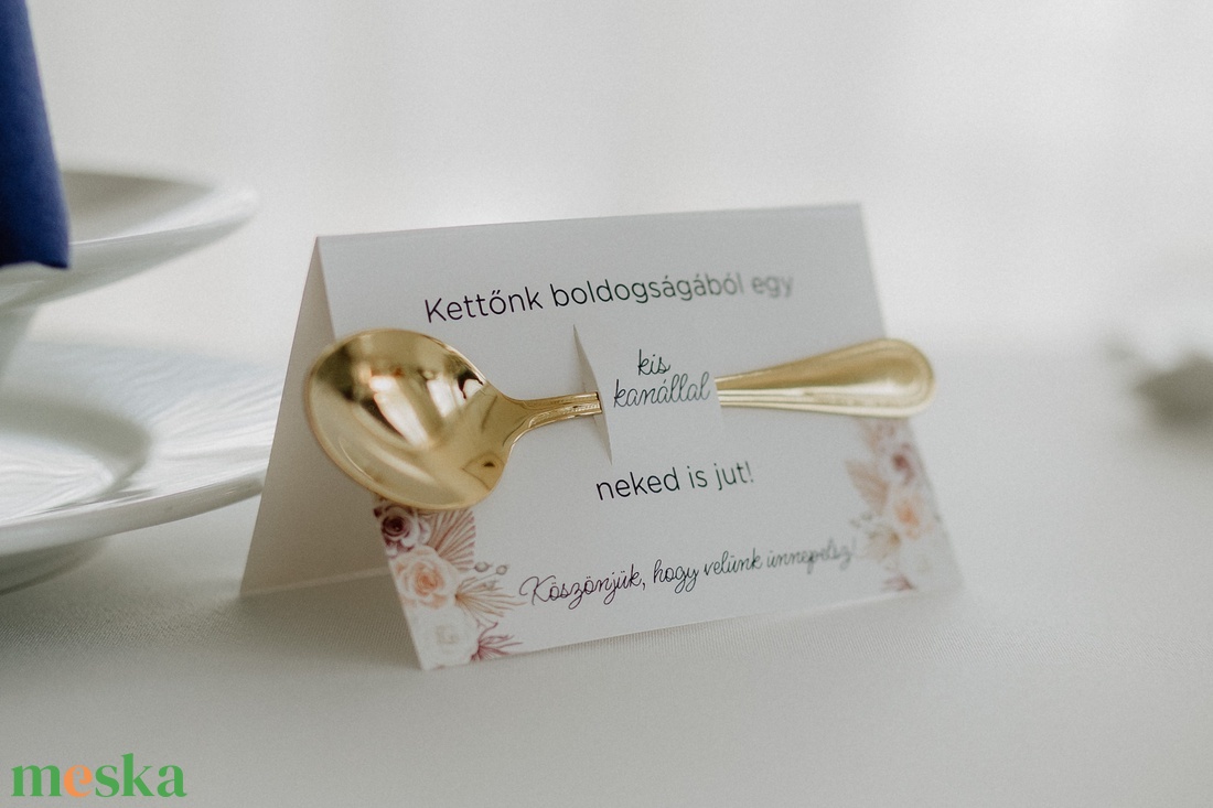 Esküvői ültetőkártya köszönőajándékkal - esküvő - emlék & ajándék - köszönőajándék - Meska.hu Esküvői ültetőkártya köszönőajándékkal - esküvő - emlék & ajándék - köszönőajándék - Meska.hu