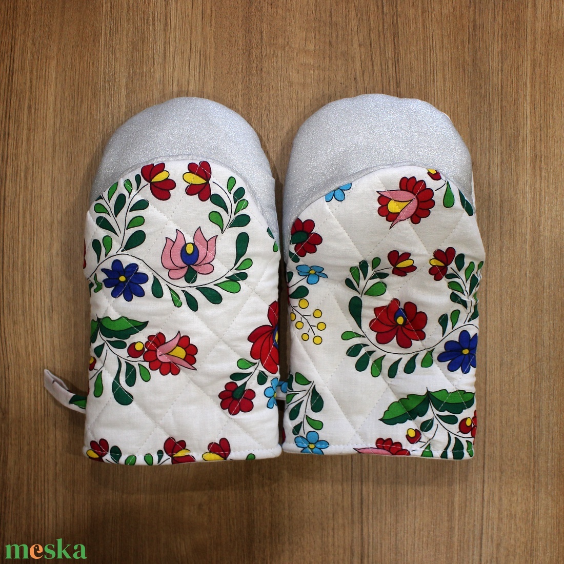 Edényfogó kesztyű teflonnal - matyó - otthon & életmód - konyhafelszerelés, tálalás - konyhai textil - edényfogó & edényfedő - Meska.hu Edényfogó kesztyű teflonnal - matyó - otthon & életmód - konyhafelszerelés, tálalás - konyhai textil - edényfogó & edényfedő - Meska.hu