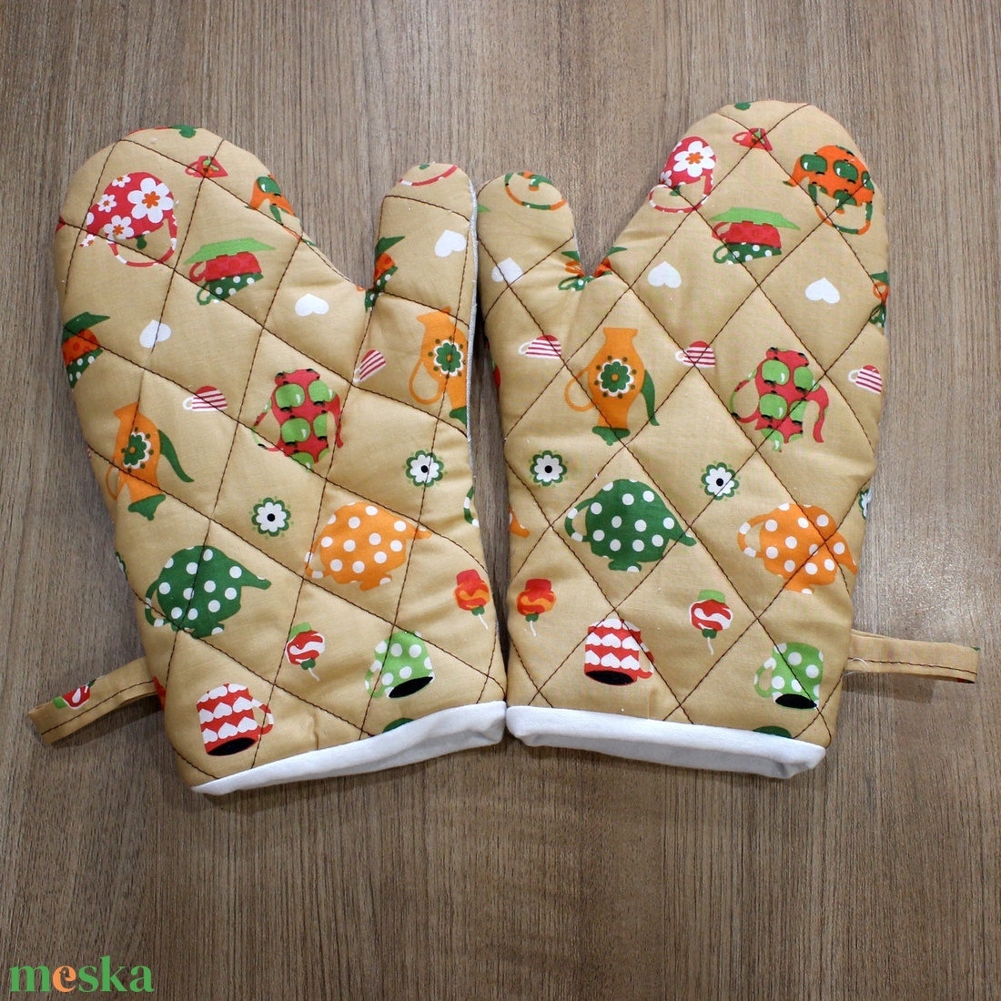 Kancsós-teflonos edényfogó kesztyű - otthon & életmód - konyhafelszerelés, tálalás - konyhai textil - edényfogó & edényfedő - Meska.hu