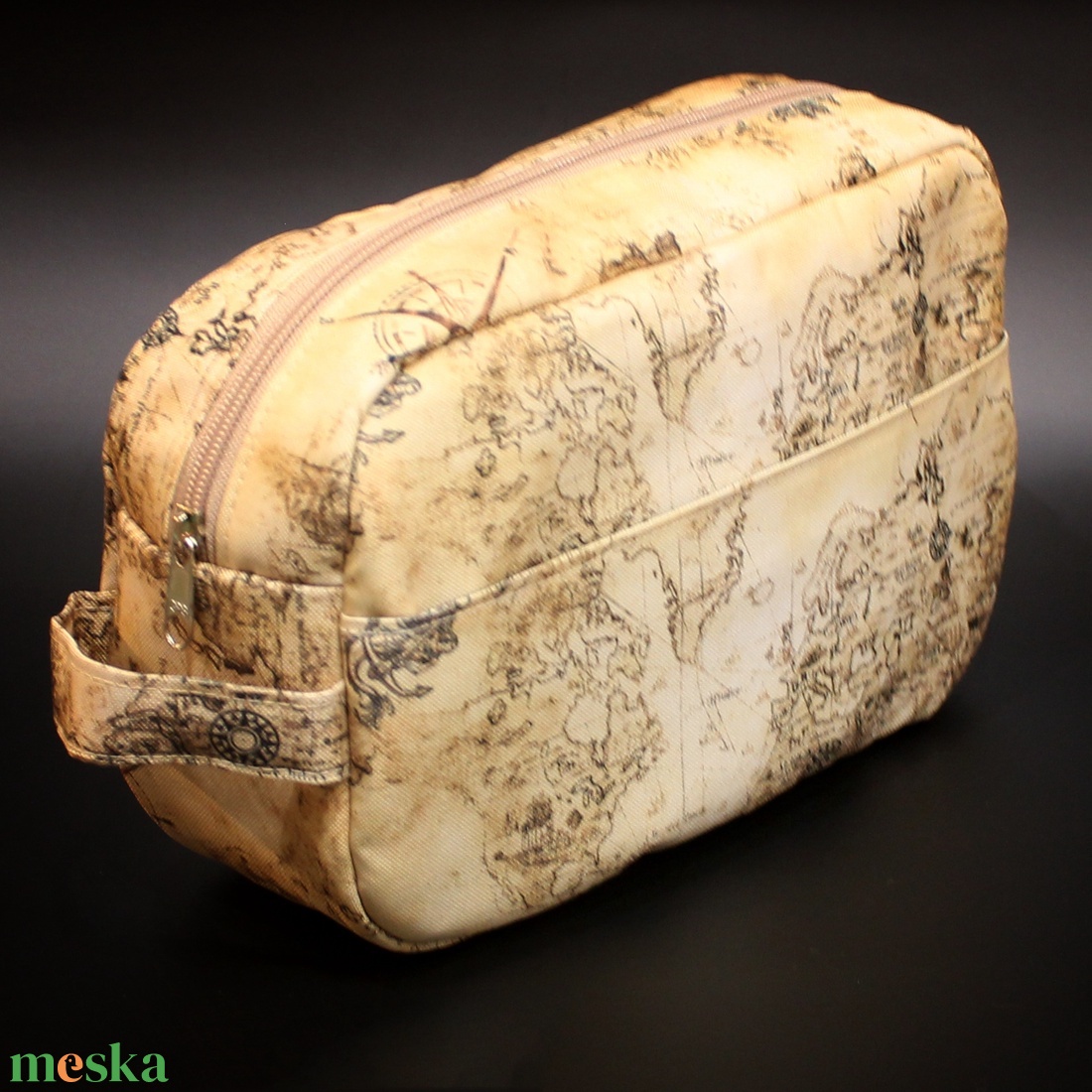 Térképes ovális alakú neszesszer - táska & tok - neszesszer - Meska.hu