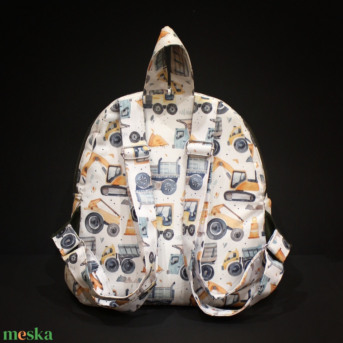 Teknős hátizsák munkagépes mintával - táska & tok - hátizsák - kishátizsák - Meska.hu