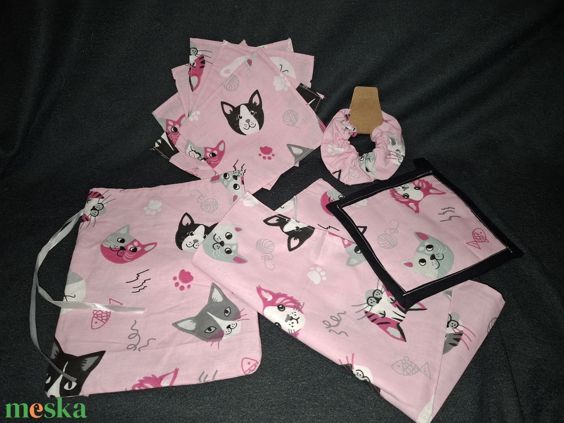 Cicás konyhai textília szett - otthon & életmód - konyhafelszerelés, tálalás - konyhai textil - konyharuha & törlőkendő - Meska.hu