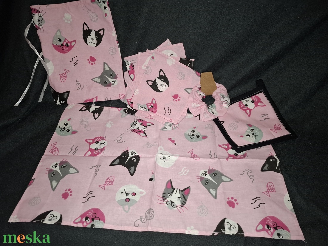 Cicás konyhai textília szett - otthon & életmód - konyhafelszerelés, tálalás - konyhai textil - konyharuha & törlőkendő - Meska.hu