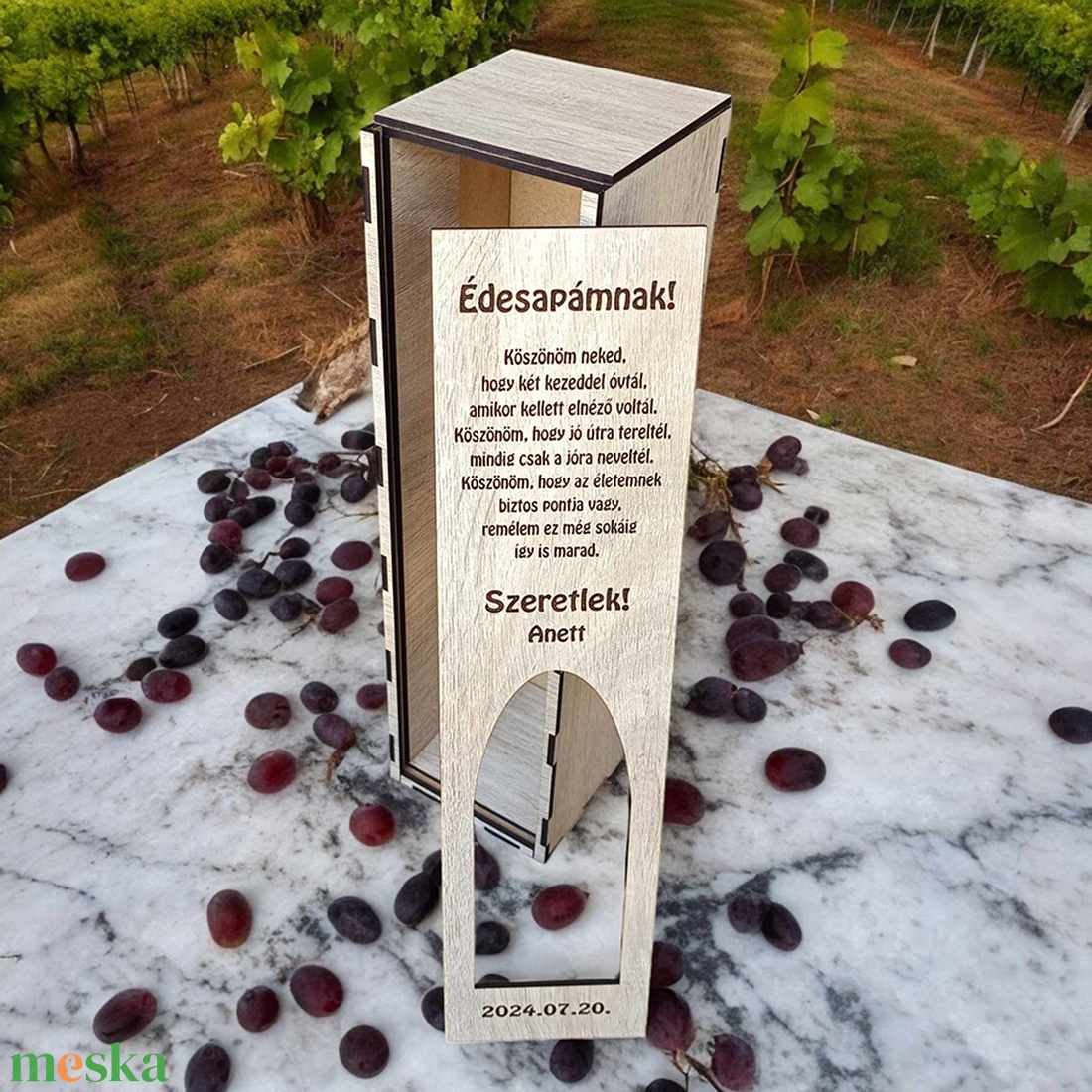 Egyedi gravírozott fa bortartó - otthon & életmód - konyhafelszerelés, tálalás - tálalás - bortartó - Meska.hu