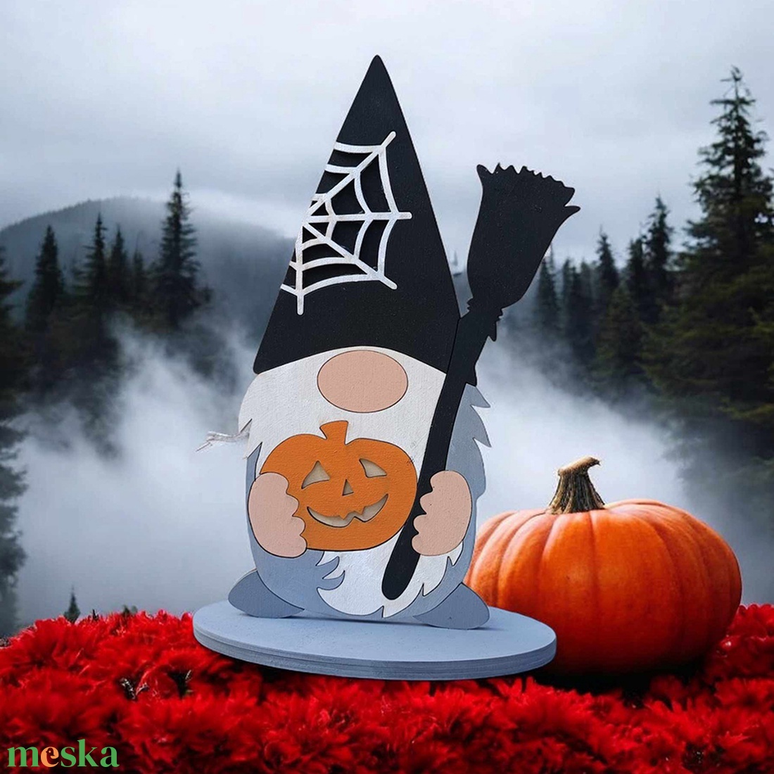 Halloween manó, talpas dekoráció - otthon & életmód - dekoráció - halloween - halloweeni dekoráció - Meska.hu