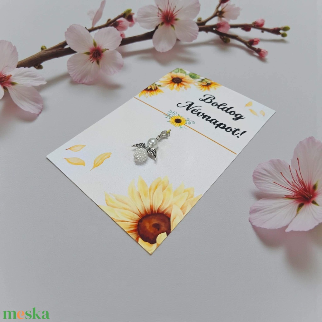 Szerencsehozó angyalka ajándékkártyával - névnapra - táska & tok - kulcstartó & táskadísz - kulcstartó - Meska.hu