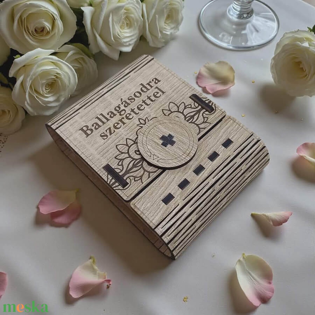 Fa pénztartó doboz ballagásra - otthon & életmód - papír, írószer - ajándékozás kellékei - pénzátadó doboz - Meska.hu
