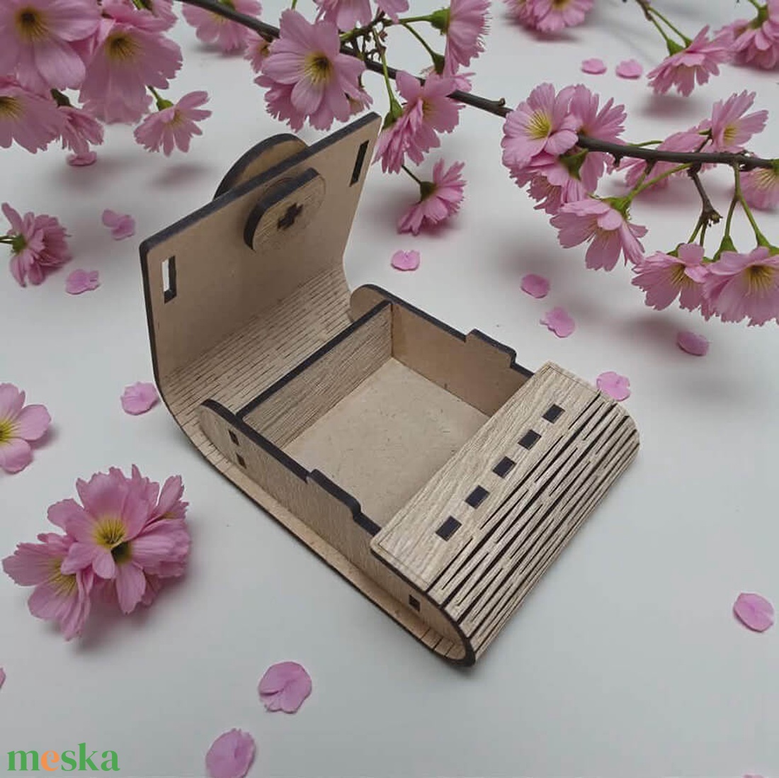 Fa pénztartó doboz ballagásra - otthon & életmód - papír, írószer - ajándékozás kellékei - pénzátadó doboz - Meska.hu