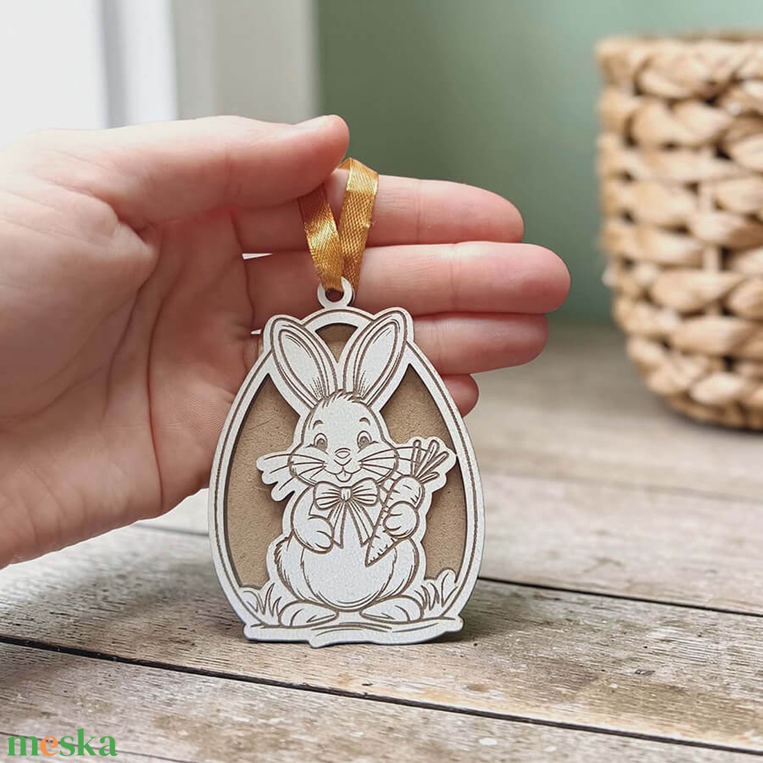 Gravírozott húsvéti nyuszi dekoráció - ünnepi díszek, dekorációk - húsvéti díszek és dekorációk - húsvéti tojásfadíszek - Meska.hu