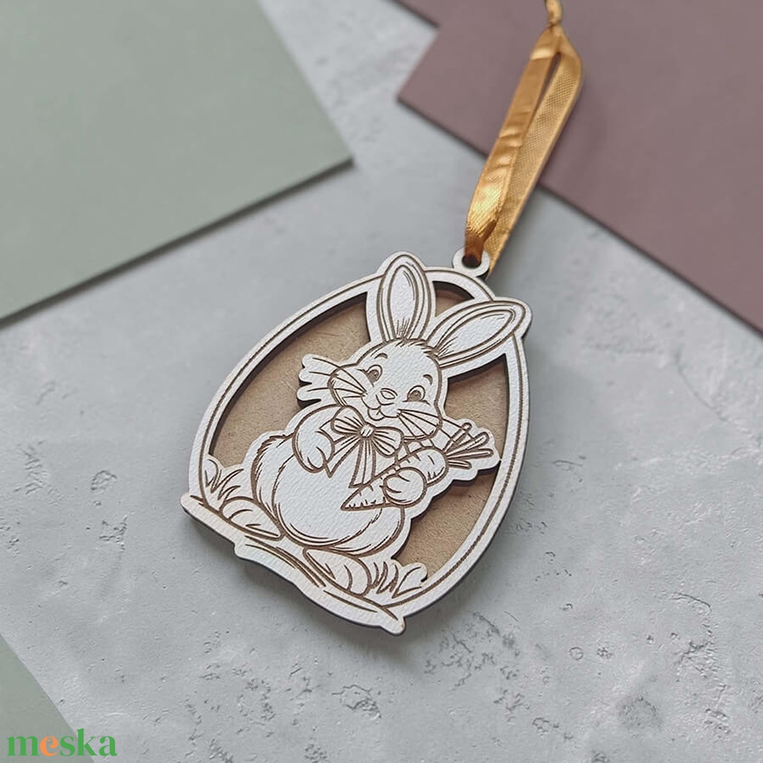 Gravírozott húsvéti nyuszi dekoráció - ünnepi díszek, dekorációk - húsvéti díszek és dekorációk - húsvéti tojásfadíszek - Meska.hu