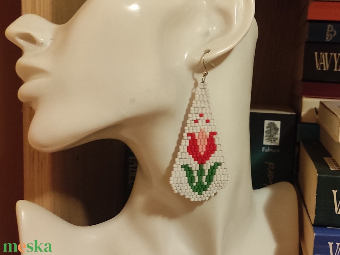 Kalocsai tulipán fülbevaló  - ékszer - fülbevaló - lógó fülbevaló - Meska.hu