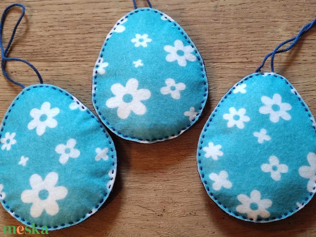 Húsvéti nyuszi tojásfadísz - virágos nyuszik - otthon & életmód - dekoráció - fali és függő dekoráció - függődísz - Meska.hu