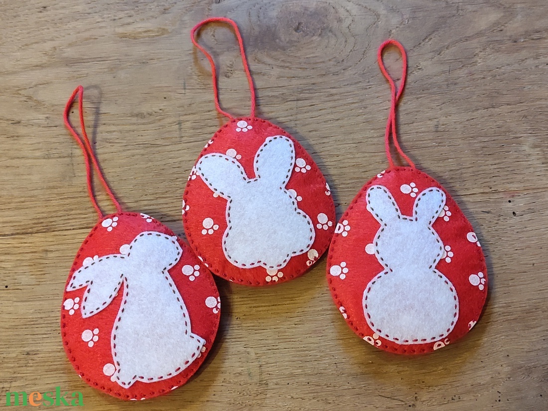 Húsvéti nyuszi tojásfadísz - tappancs nyuszik - otthon & életmód - dekoráció - fali és függő dekoráció - függődísz - Meska.hu