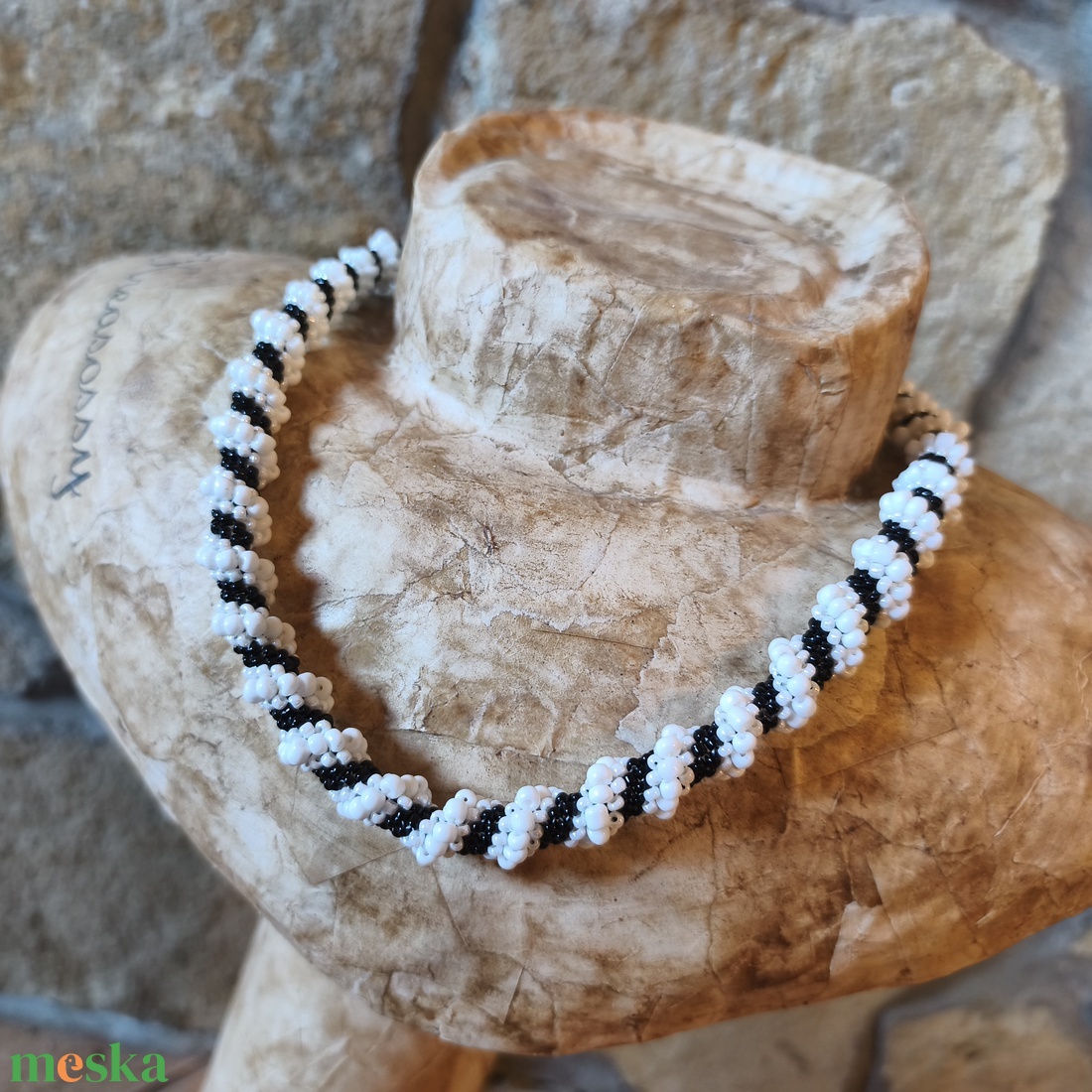 Spirál gyöngy nyaklánc  - ékszer - nyaklánc - gyöngyös nyaklánc - Meska.hu