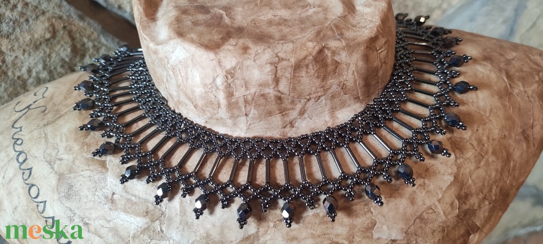 Hematit gyöngygallér - ékszer - nyaklánc - nyakpánt, gallér - Meska.hu
