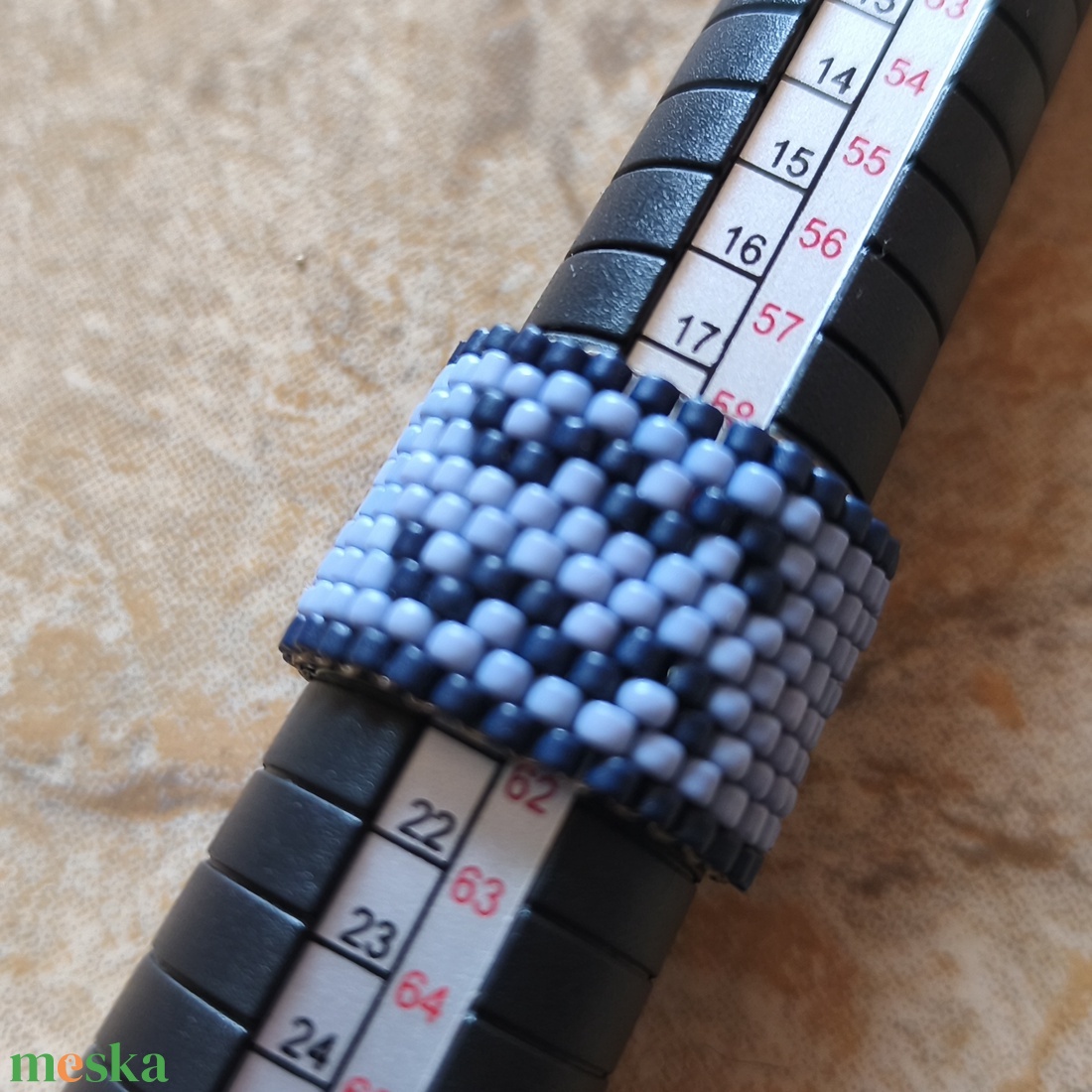 Horoszkópos peyote gyűrű - vízöntő (113) - ékszer - gyűrű - gyöngyös gyűrű - Meska.hu