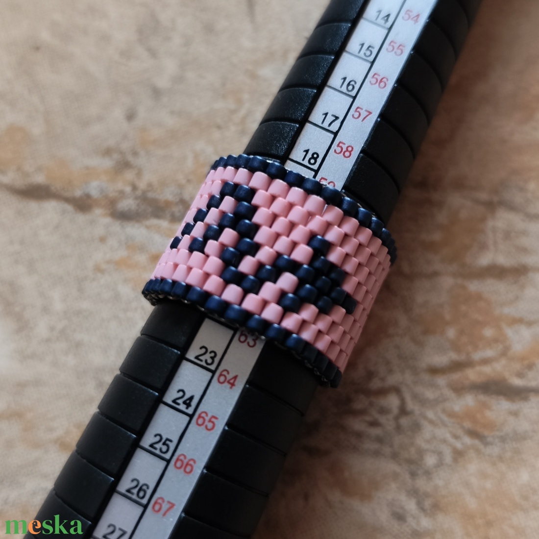 Horoszkópos peyote gyűrű - skorpió (118) - ékszer - gyűrű - gyöngyös gyűrű - Meska.hu