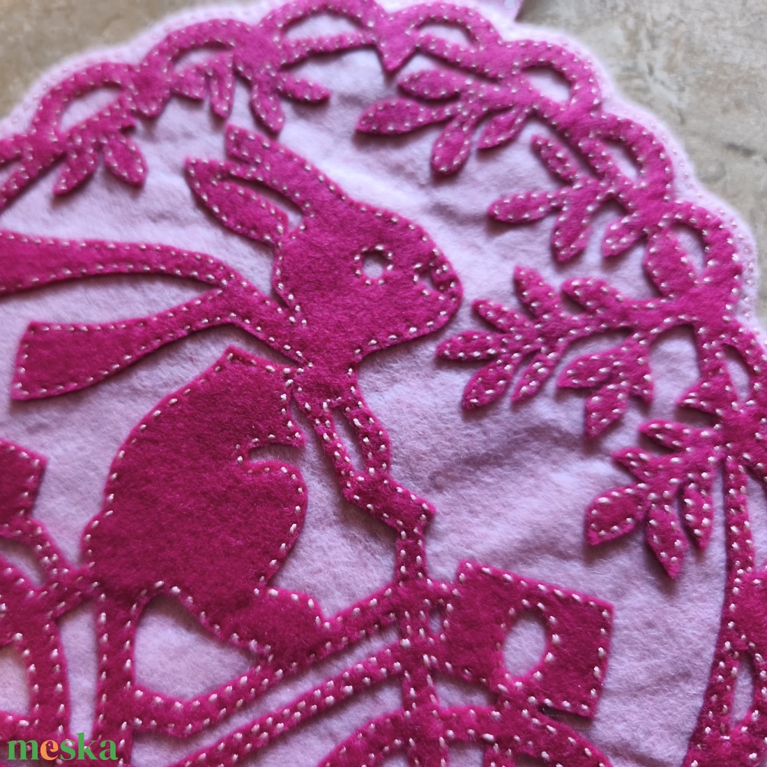 Húsvéti nyuszi filigrán ajtódísz - rózsaszín  - otthon & életmód - dekoráció - ajtó- és ablak dekoráció - ajtótábla - Meska.hu