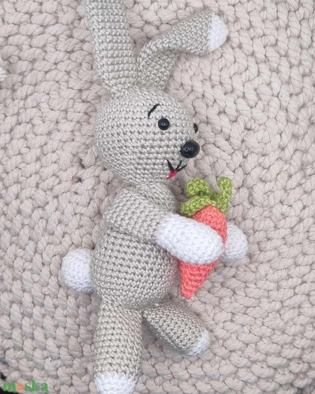 Horgoló készlet - amigurumi, szürke nyuszis  - diy (csináld magad) - szabásminta, útmutató - horgolási minta - Meska.hu