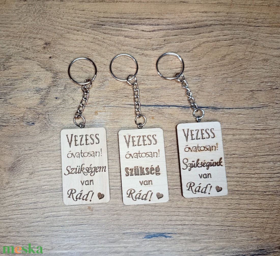 Vezess óvatosan kulcstartó  - táska & tok - kulcstartó & táskadísz - kulcstartó - Meska.hu
