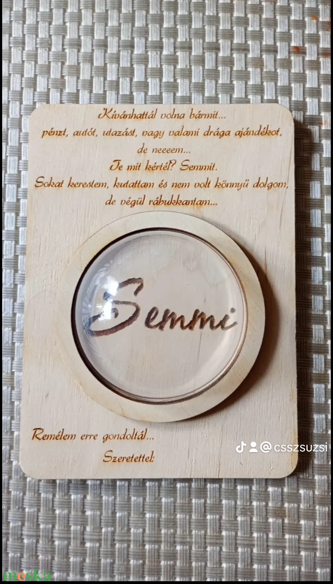 Semmi... Valami amit a legtöbben kérnek - karácsony - karácsonyi ajándékozás - karácsonyi képeslap, üdvözlőlap, ajándékkísérő - Meska.hu Semmi... Valami amit a legtöbben kérnek - karácsony - karácsonyi ajándékozás - karácsonyi képeslap, üdvözlőlap, ajándékkísérő - Meska.hu