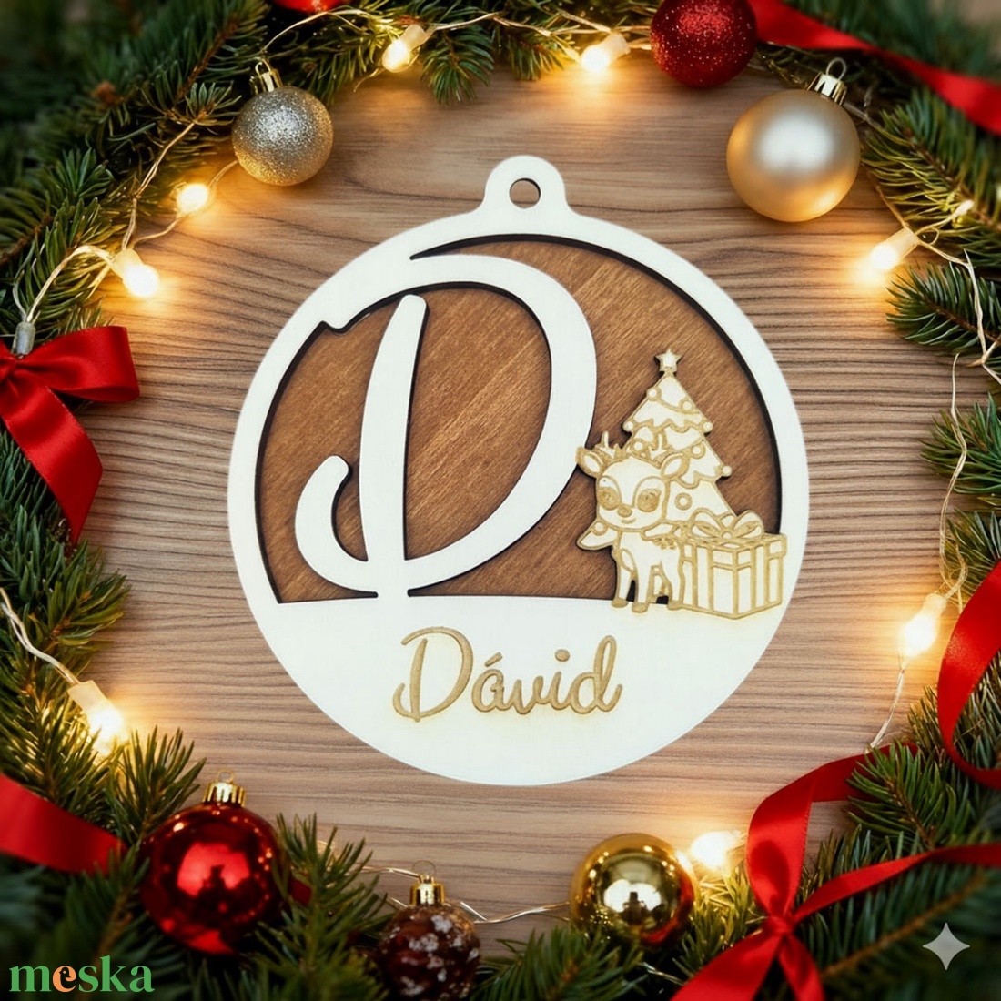 Karácsonyfadísz kezdőbetűvel és névvel, rénszarvas - karácsony - karácsonyi lakásdekoráció - karácsonyfadíszek - Meska.hu