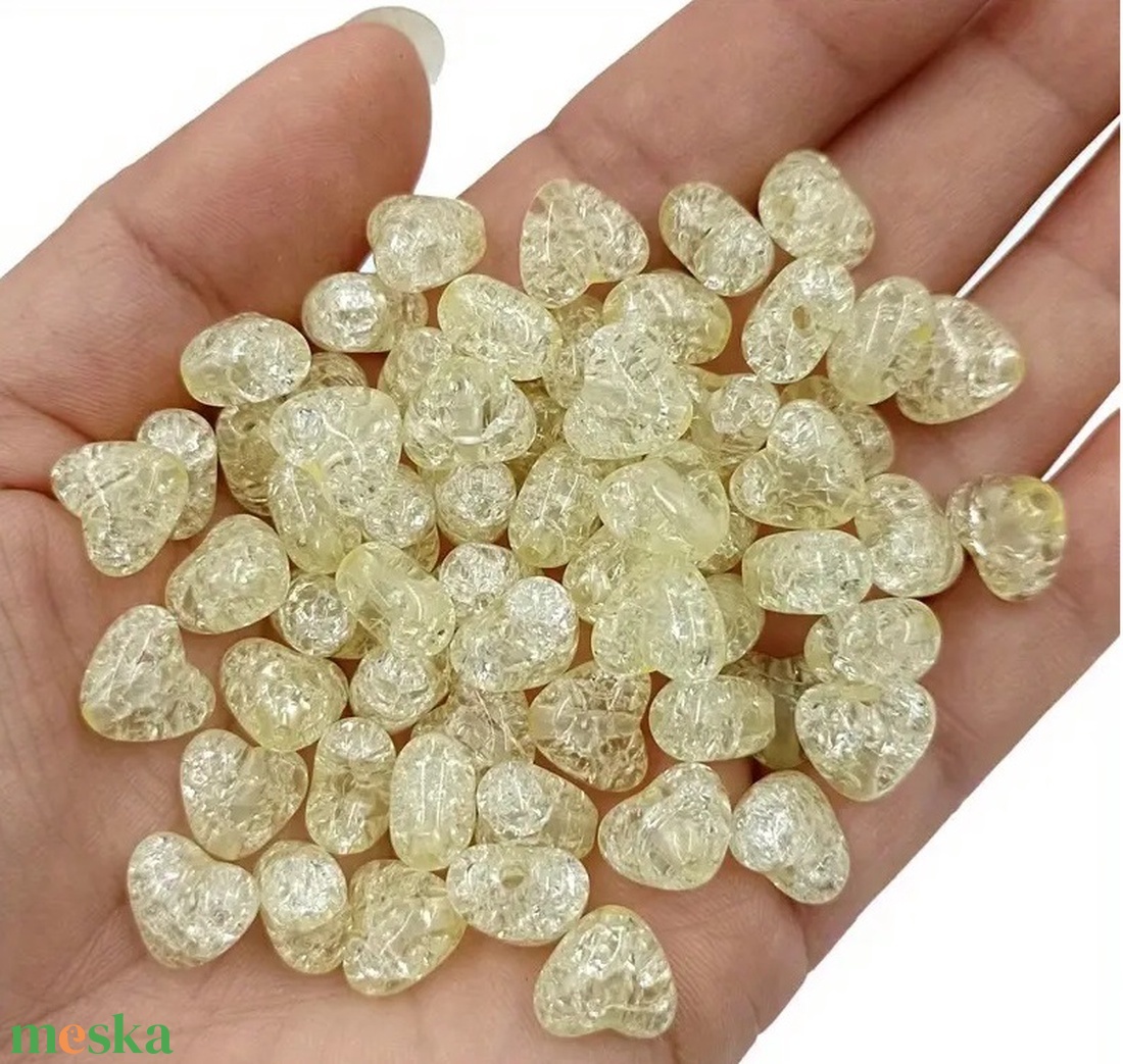 Roppantott szív gyöngy 9.8 x 11 mm - sárga - kellékek & szerszámok - gyöngyfűzés kellékek - műanyag gyöngy - Meska.hu Roppantott szív gyöngy 9.8 x 11 mm - sárga - kellékek & szerszámok - gyöngyfűzés kellékek - műanyag gyöngy - Meska.hu