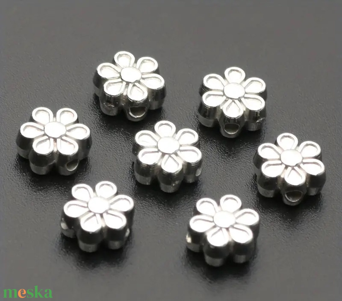 Virág forma köztes ezüst 7 mm - kellékek & szerszámok - gyöngyfűzés kellékek - figurális gyöngyök - Meska.hu Virág forma köztes ezüst 7 mm - kellékek & szerszámok - gyöngyfűzés kellékek - figurális gyöngyök - Meska.hu