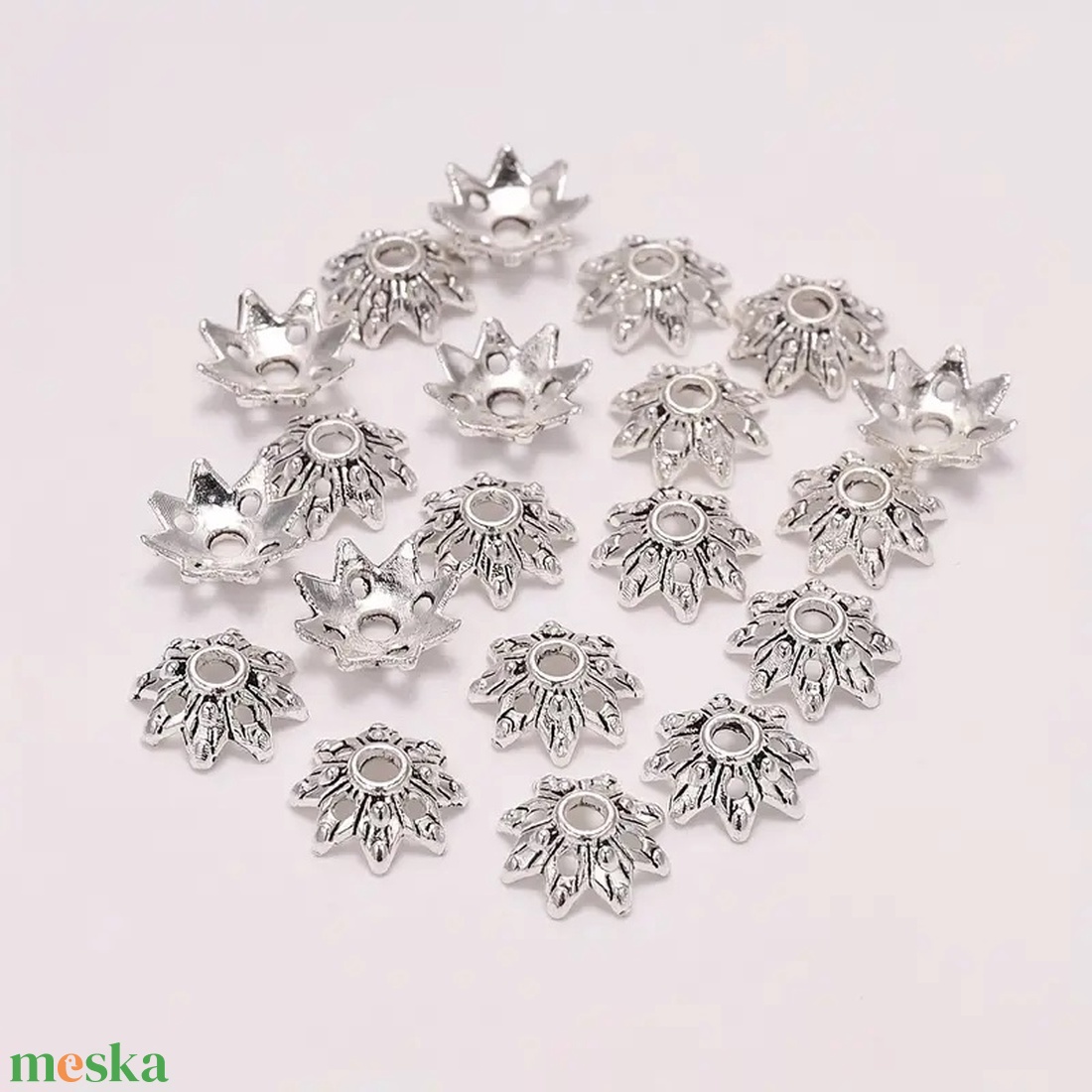 Gyöngykupak 0.9 cm - antik ezüst - kellékek & szerszámok - gyöngyfűzés kellékek - gyöngykupak - Meska.hu Gyöngykupak 0.9 cm - antik ezüst - kellékek & szerszámok - gyöngyfűzés kellékek - gyöngykupak - Meska.hu